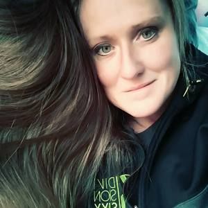 Meet your Posher, Kira